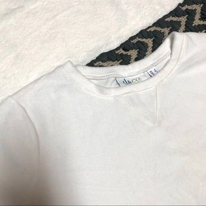 Denim&Co Tops - 🛍D&CO ACTIVE Ivory Soft Velour Tunic w/Pockets Denim&Co Tops - 🛍D&CO ACTIVE Ivory Soft Velour Tunic w/Pockets